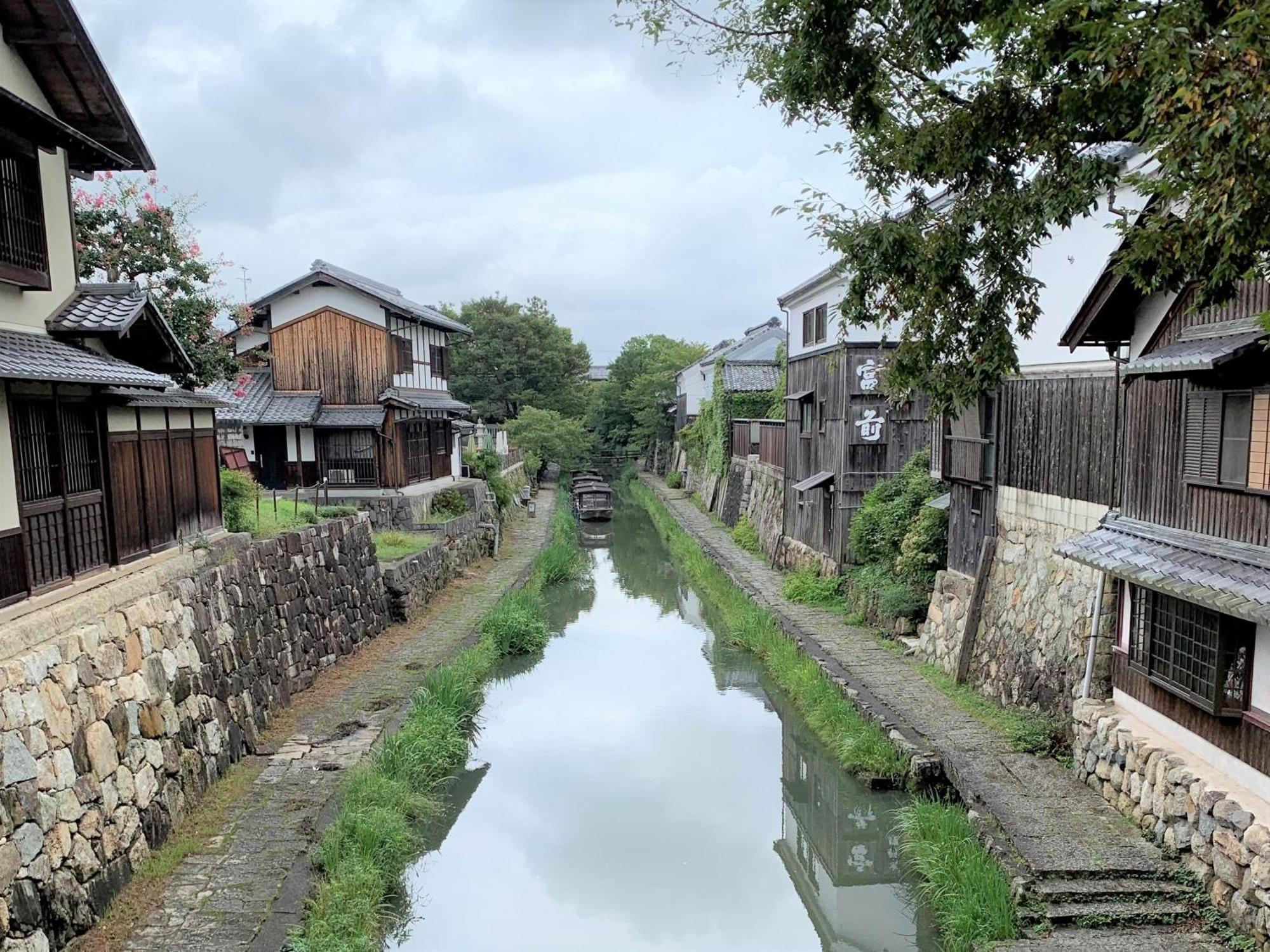 Vessel Inn Shigamoriyama Station Exteriör bild